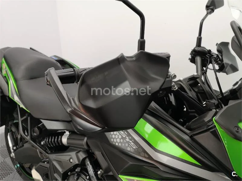 Kawasaki Versys – Vista 13