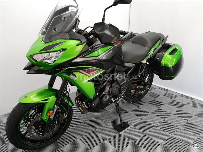 Kawasaki Versys – Vista 19
