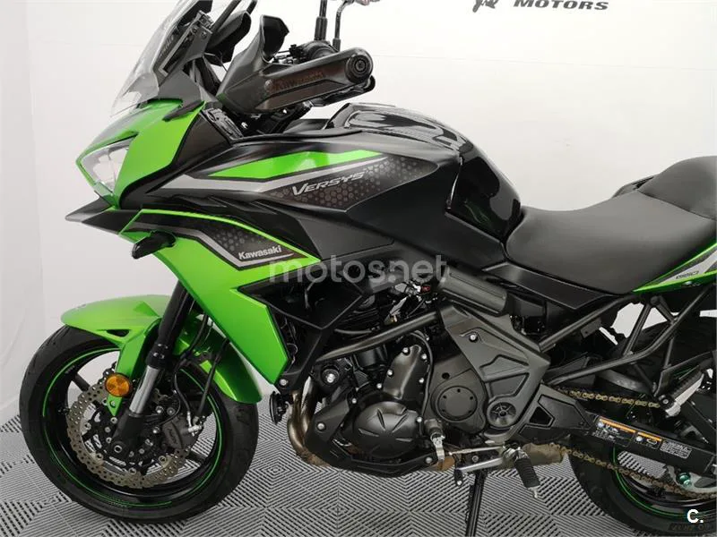 Kawasaki Versys – Vista 20