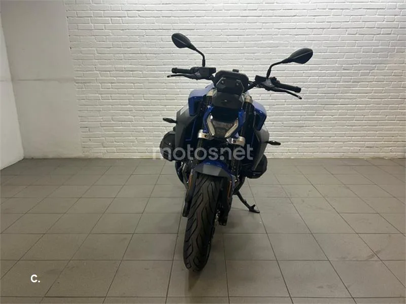BMW R 1300 R – Vista 3