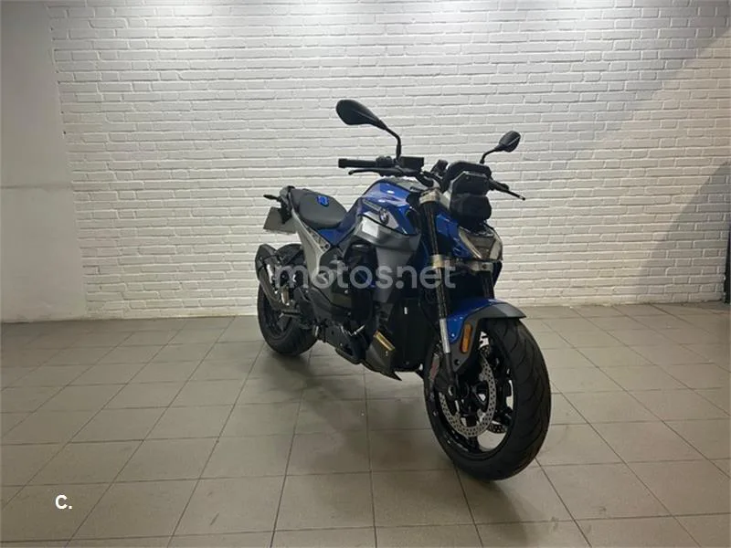 BMW R 1300 R – Vista 4