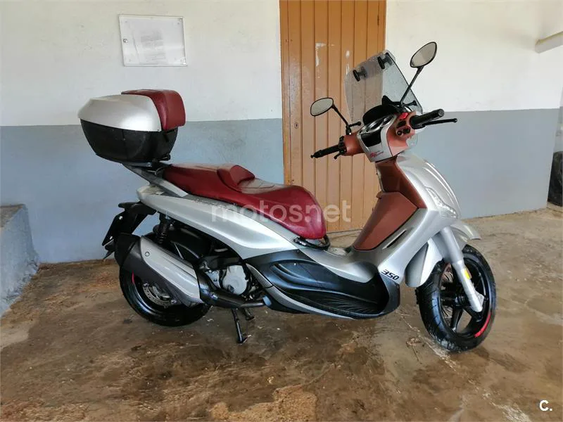 Piaggio Beverly Sport Touring 350 – Vista 2
