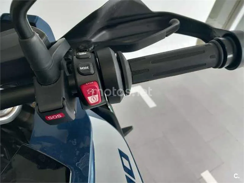 BMW M 1000 XR – Vista 9