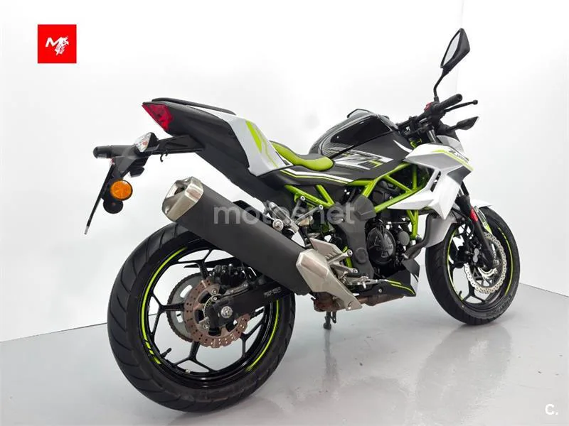 Kawasaki Z125 – Vista 12