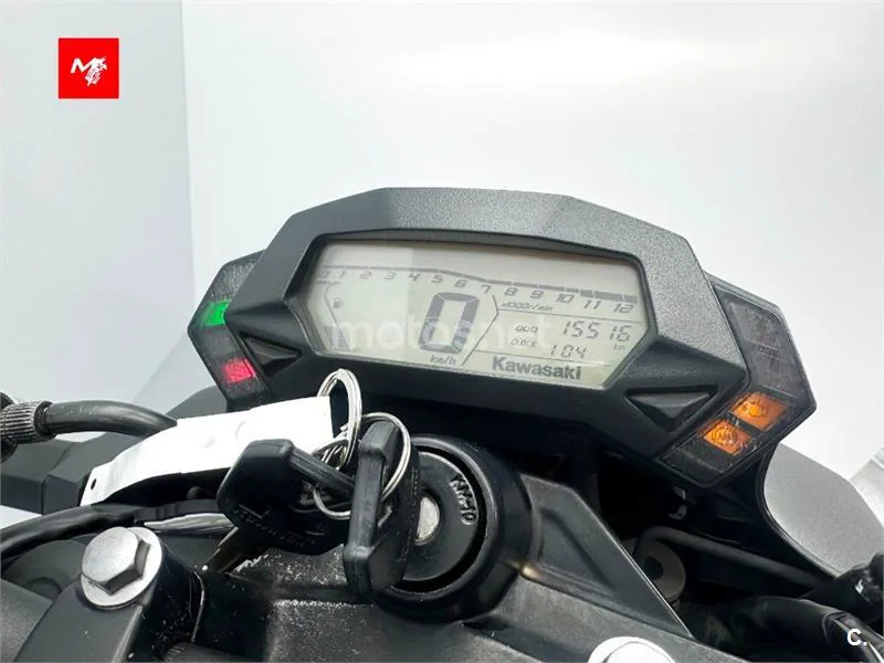 Kawasaki Z125 – Vista 8