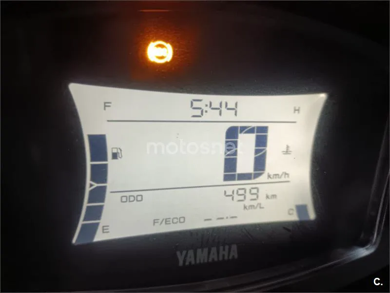 Yamaha NMAX - Vista 3