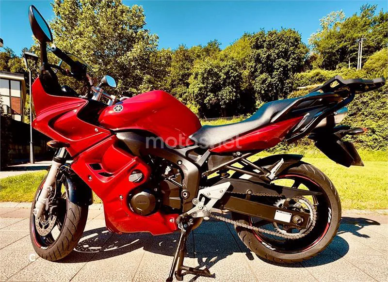 Yamaha FZ6 Fazer – Vista 9