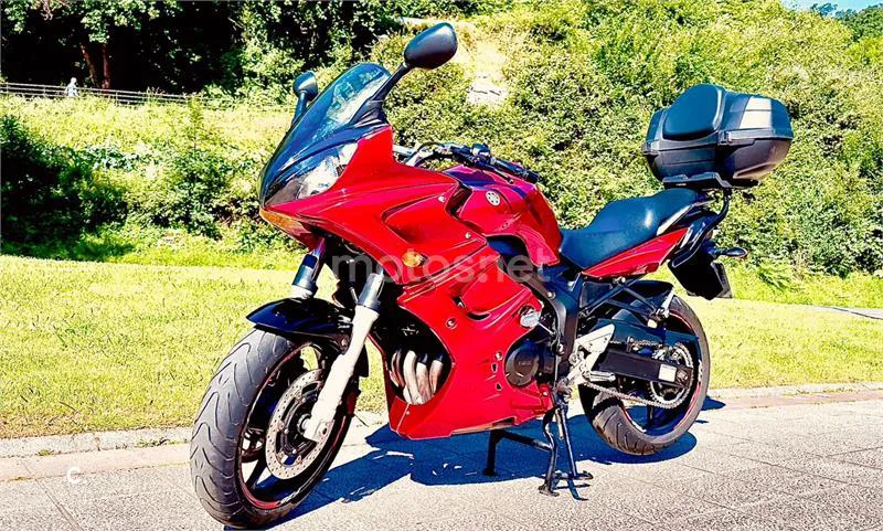 Yamaha FZ6 Fazer – Vista 10