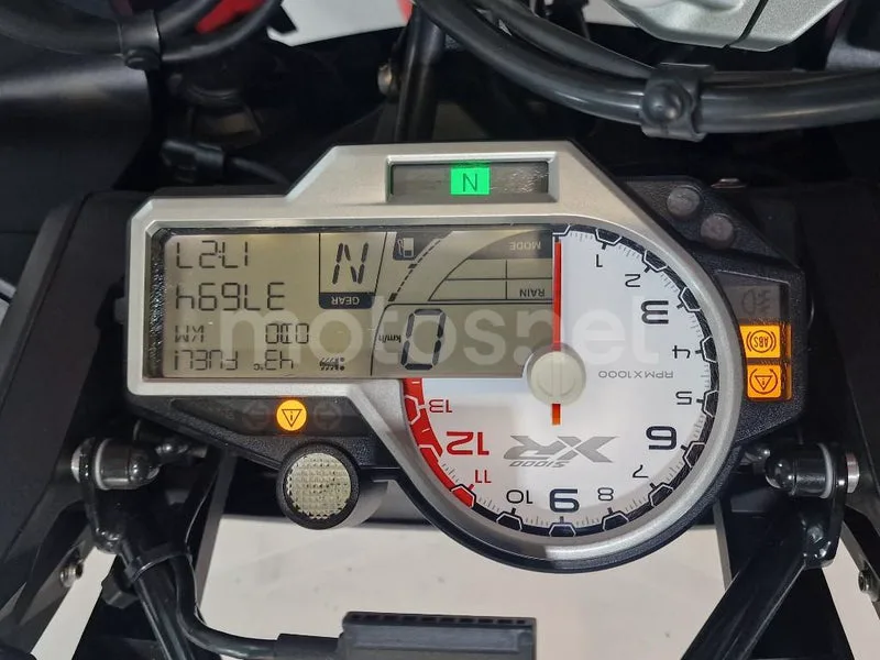BMW S 1000 XR – Vista 10
