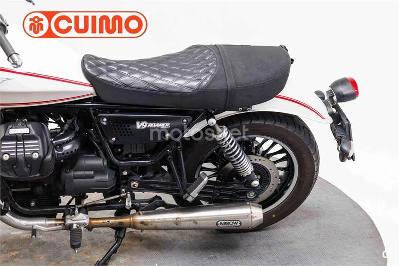 Moto Guzzi V9 – Vista 15