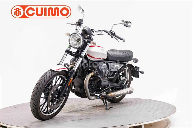 Moto Guzzi V9 – Vista 17