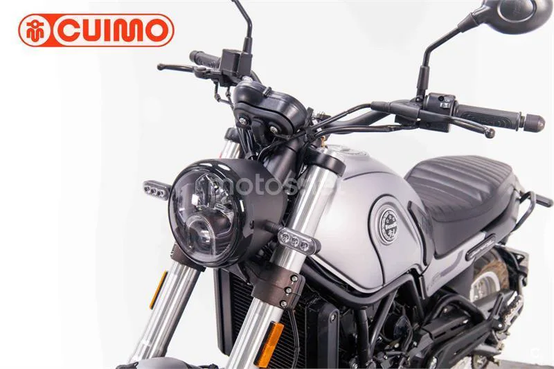 Benelli Leoncino 500 – Vista 22