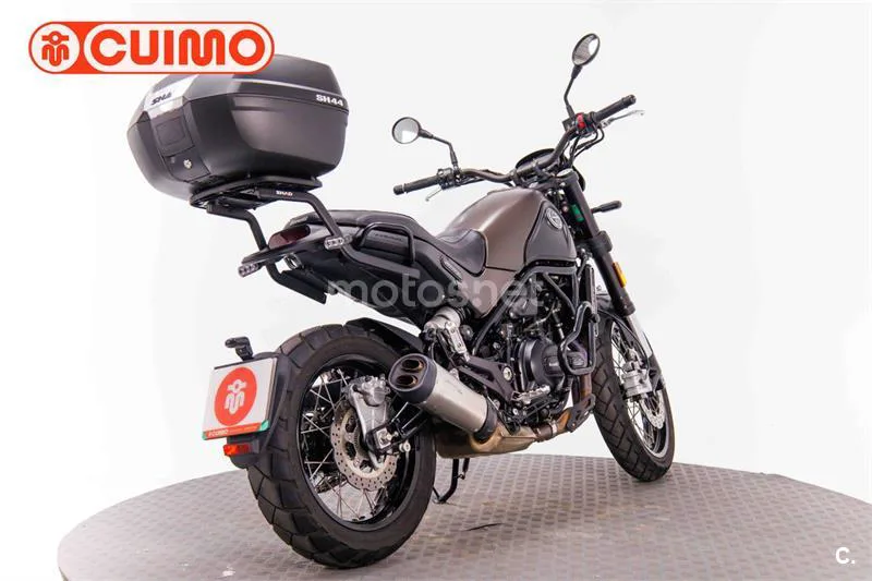 Benelli Leoncino 500 – Vista 4