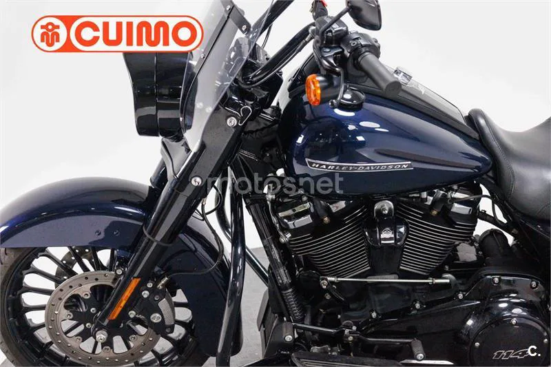 Harley-Davidson Road King – Vista 15