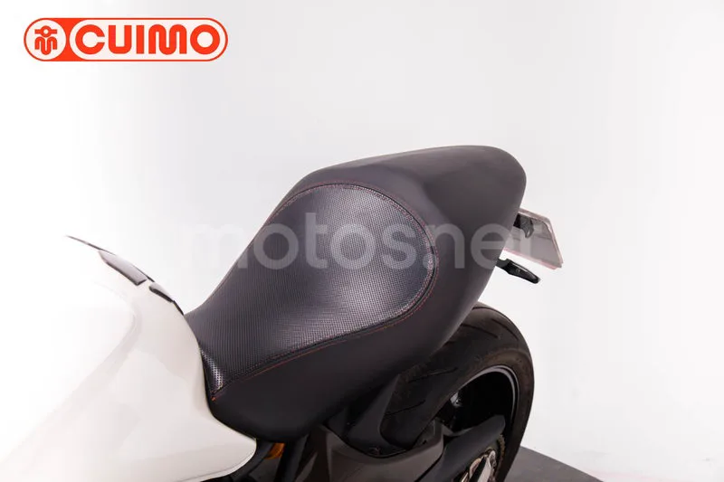 Ducati Monster 1200 S – Vista 23