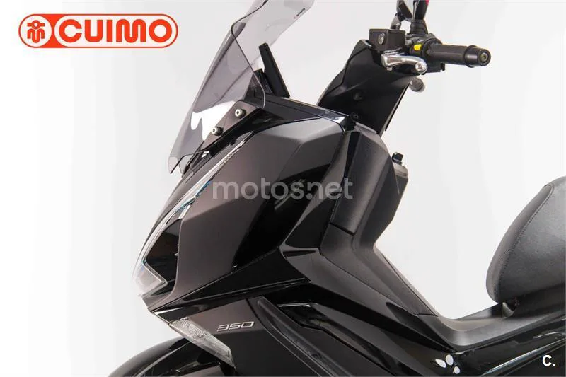 Kymco Super Dink 350 – Vista 20