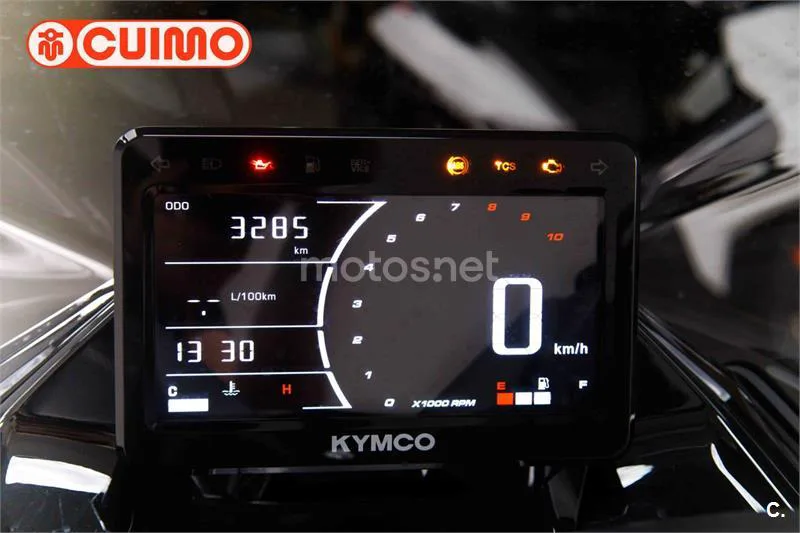 Kymco Super Dink 350 – Vista 23