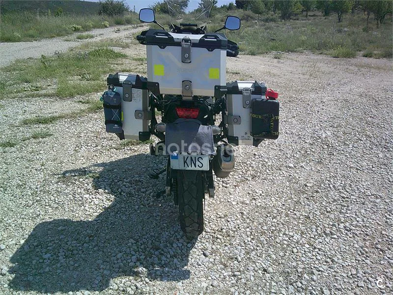 Suzuki V-Strom 650 XT – Vista 2