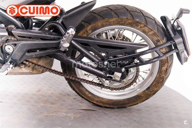 Benelli Leoncino 500 – Vista 18