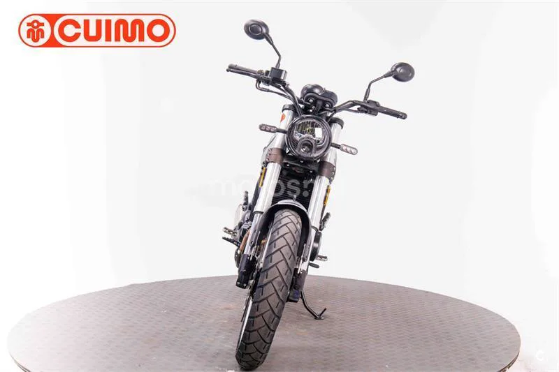 Benelli Leoncino 500 – Vista 10