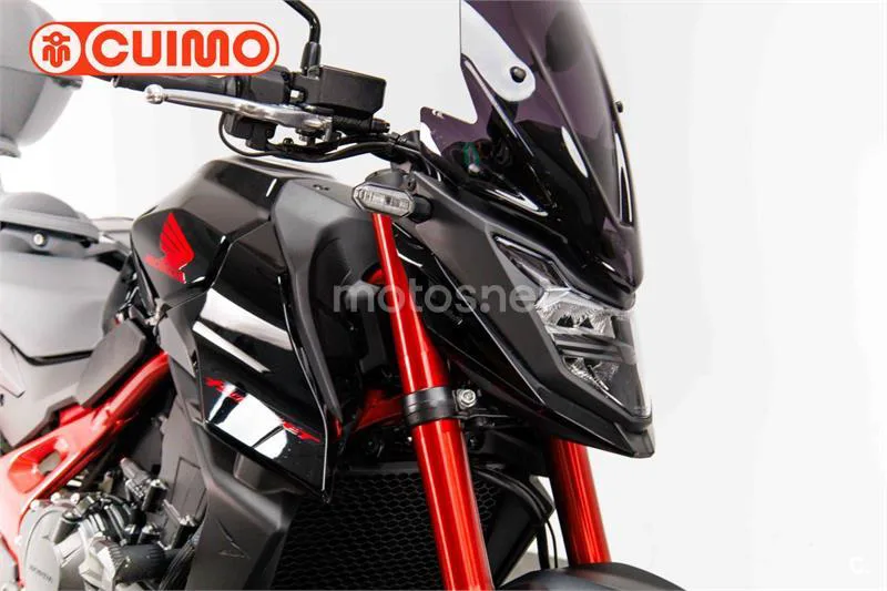 Honda CB 750 Hornet – Vista 11