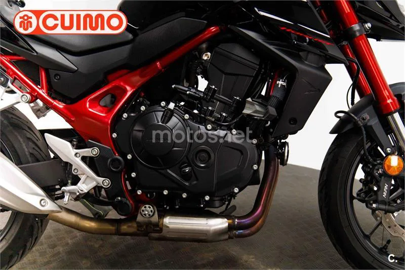 Honda CB 750 Hornet – Vista 13