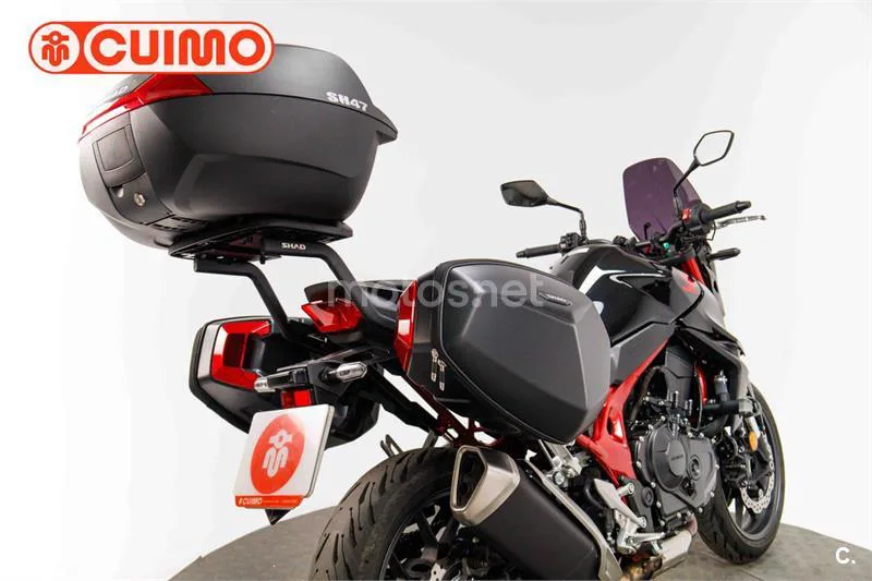 Honda CB 750 Hornet – Vista 16