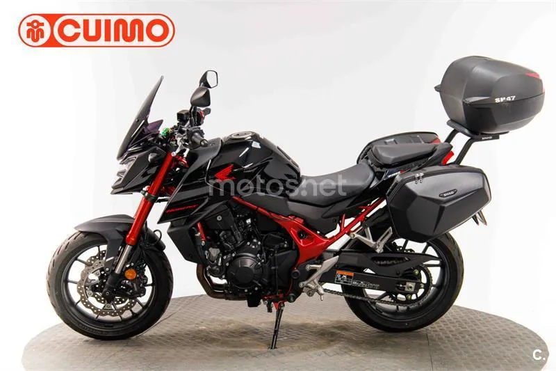 Honda CB 750 Hornet – Vista 8