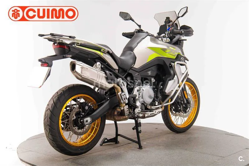 Voge 900 DSX – Vista 4
