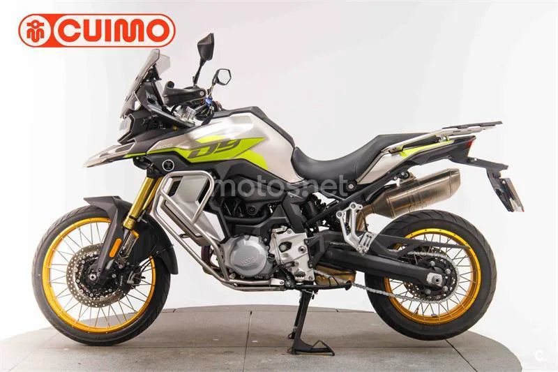 Voge 900 DSX – Vista 8