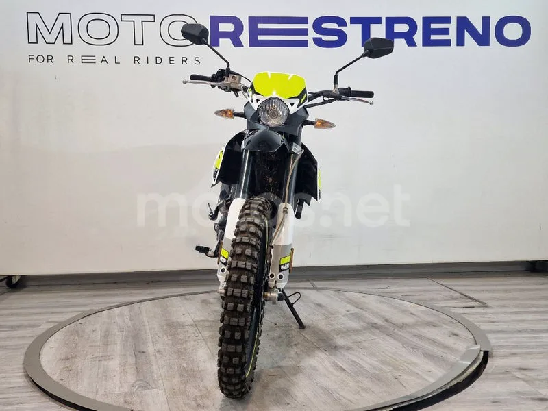 UM DSR EX – Vista 4