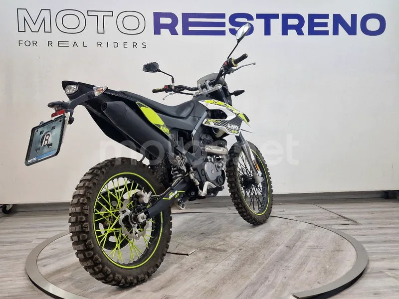UM DSR EX – Vista 8
