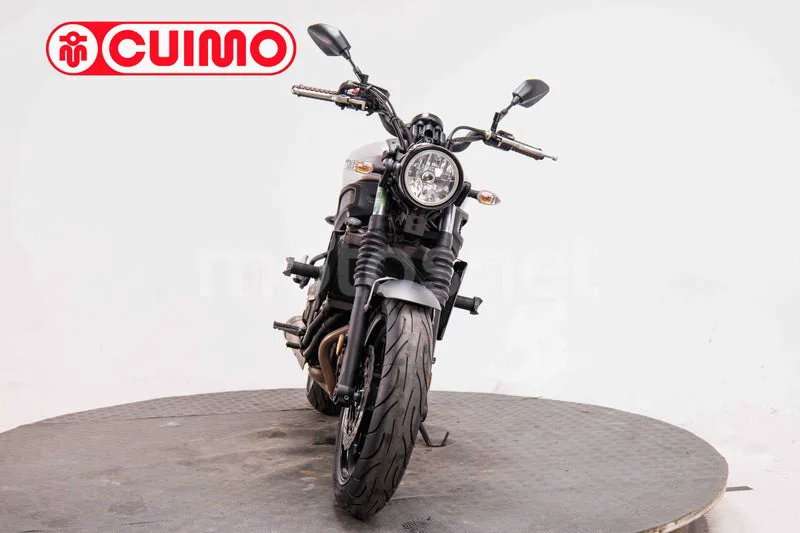 Yamaha XSR 700 – Vista 18