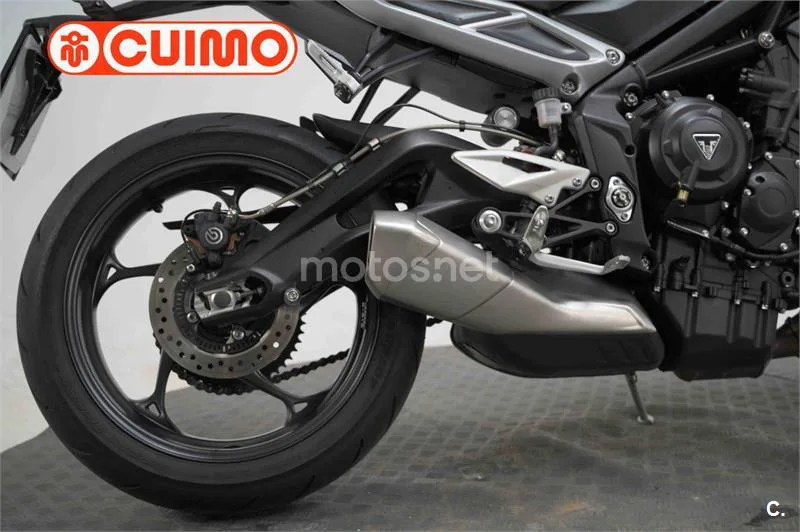 Triumph Street Triple – Vista 14