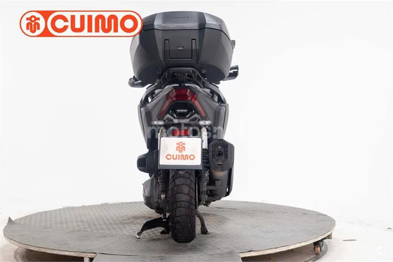 Honda ADV 350 – Vista 9