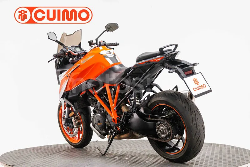 KTM 1290 Super Duke GT – Vista 13