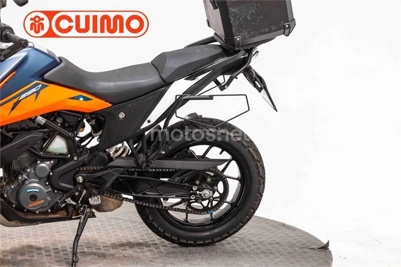 KTM 390 – Vista 19