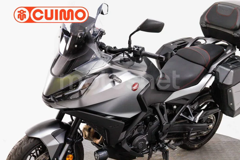 Honda NT1100 – Vista 19