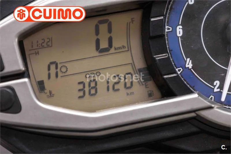 Triumph Tiger 800 XC – Vista 22