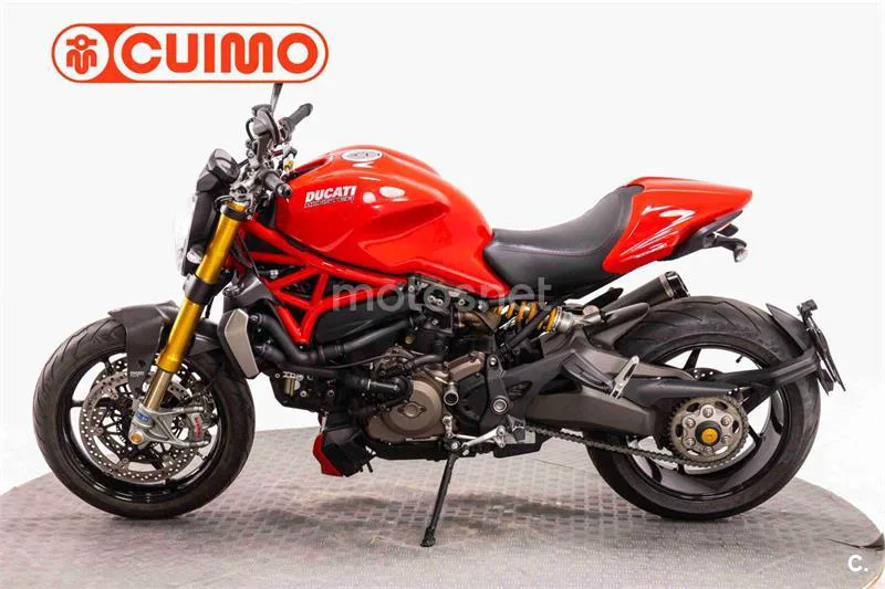 Ducati Monster 1200 S – Vista 17