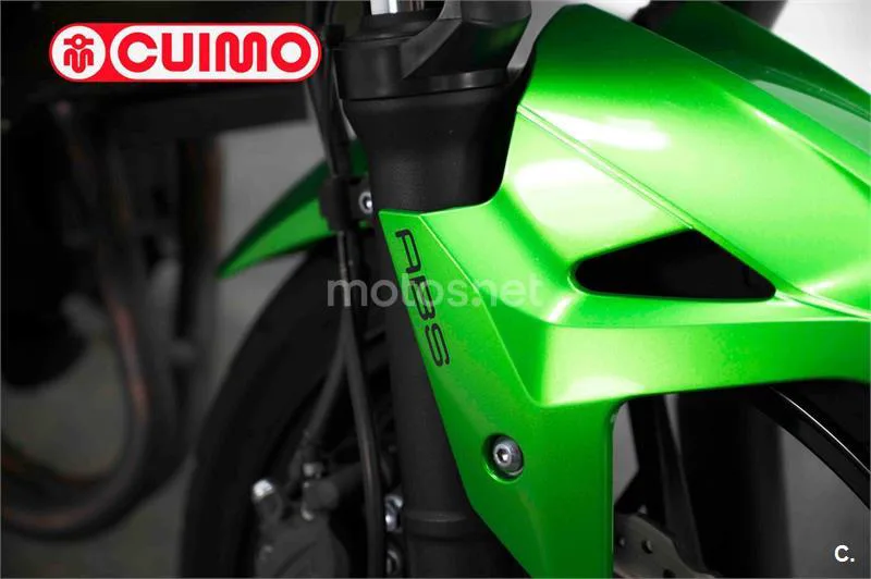 Kawasaki Z400 – Vista 13