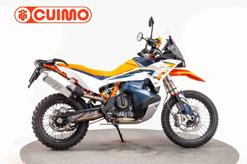 KTM 890 – Vista 5