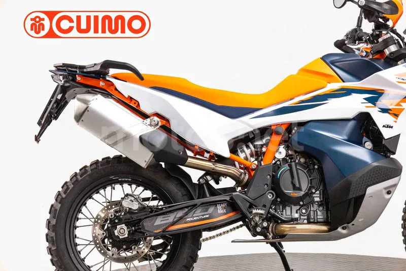KTM 890 – Vista 8