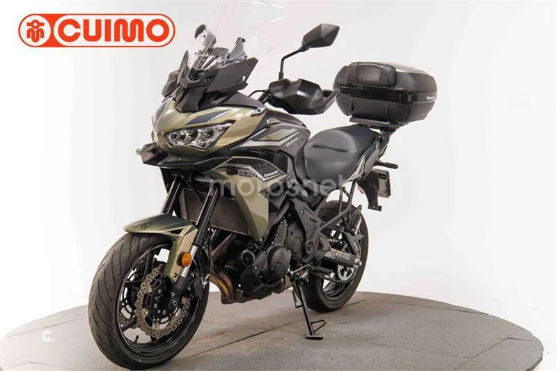 Kawasaki Versys – Vista 9