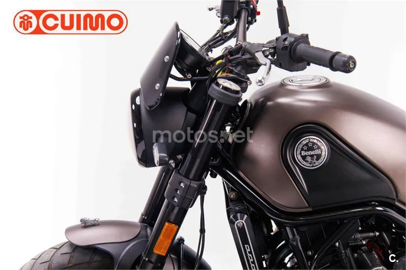 Benelli Leoncino 500 – Vista 20