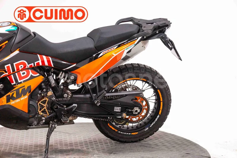 KTM 790 – Vista 19