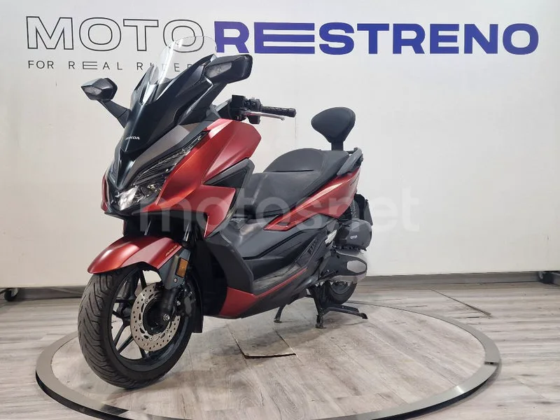 Honda Forza 125 – Vista 5
