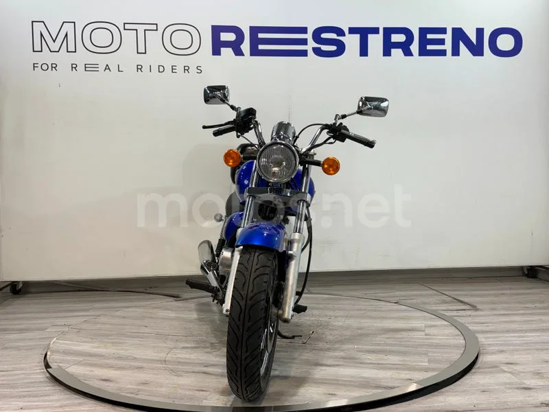 Suzuki Marauder 125 – Vista 4