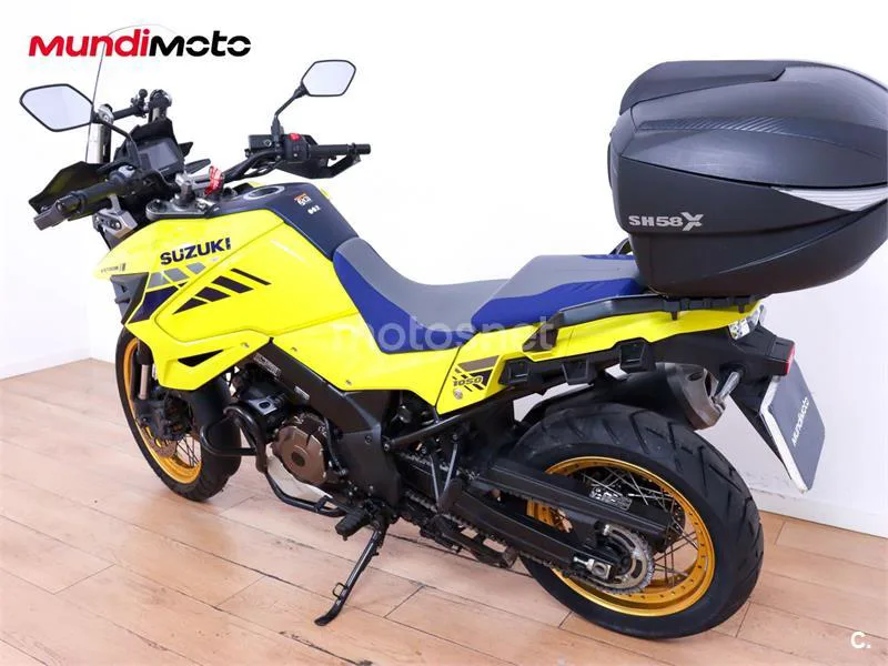 Suzuki V-Strom 1050 – Vista 8