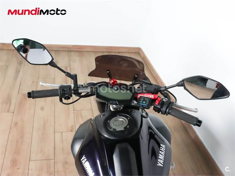 Yamaha MT-07 – Vista 11